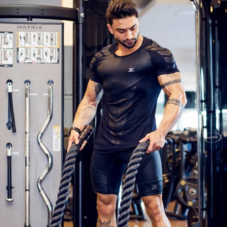 Sports t-shirt muscle tights