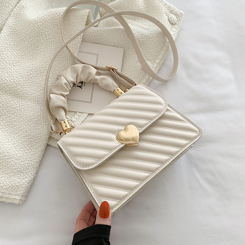 Ale Heart Bag