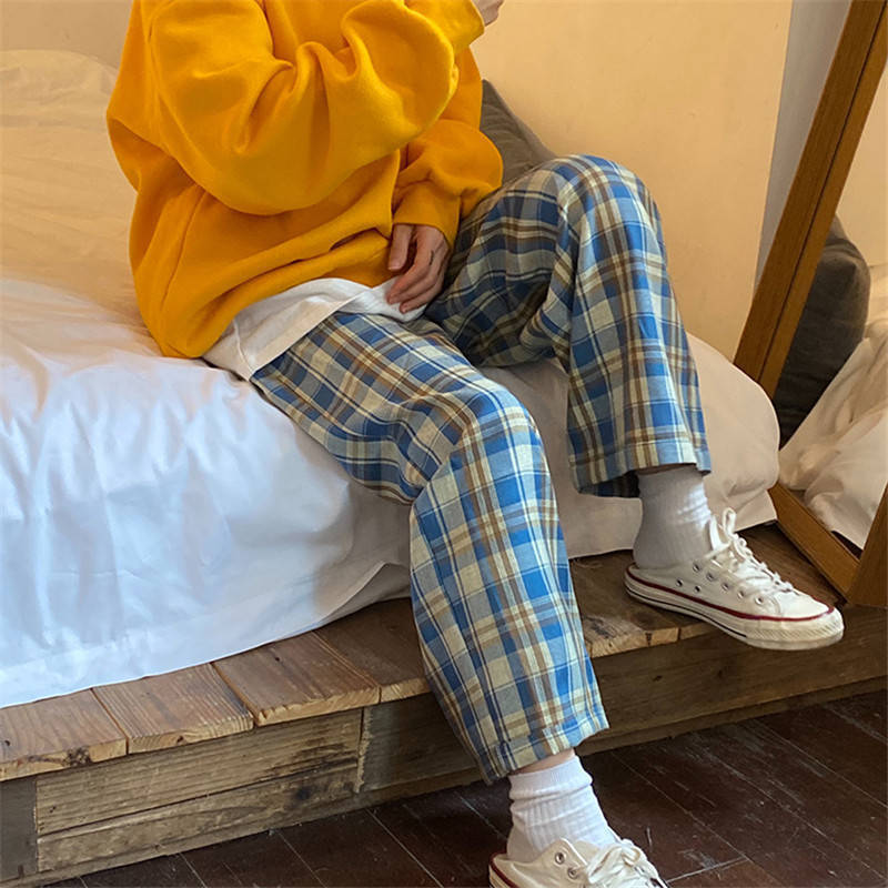 Oversize Checkered Pants